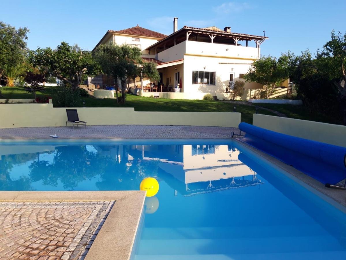 شقة A Casa Amarela Pinheiro de Coja المظهر الخارجي الصورة
