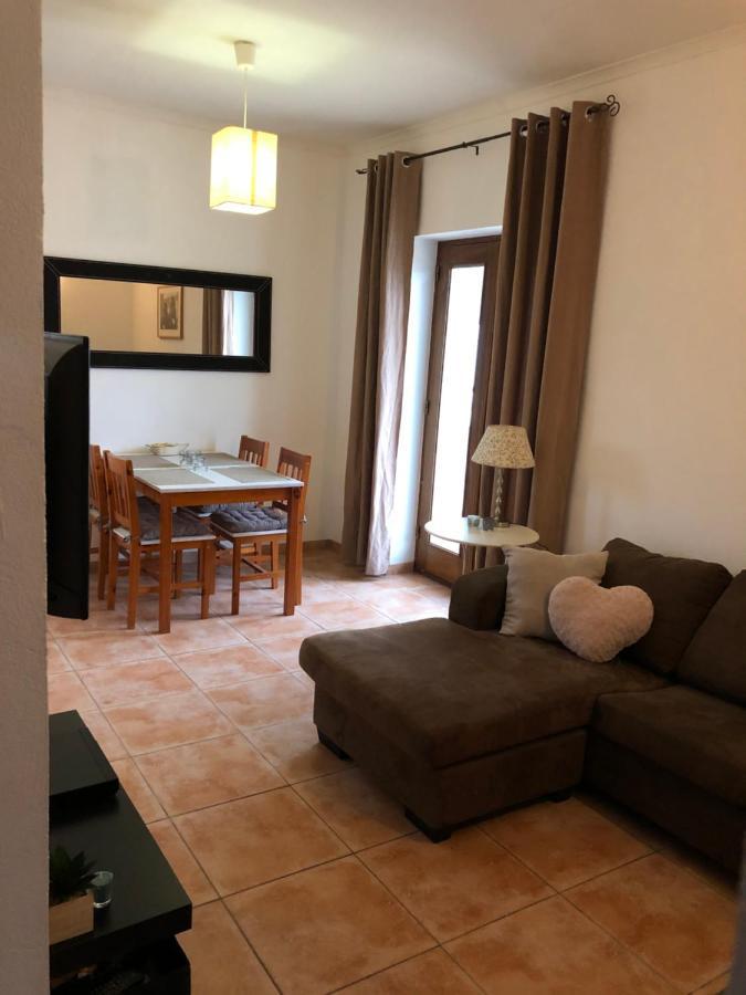 شقة A Casa Amarela Pinheiro de Coja المظهر الخارجي الصورة